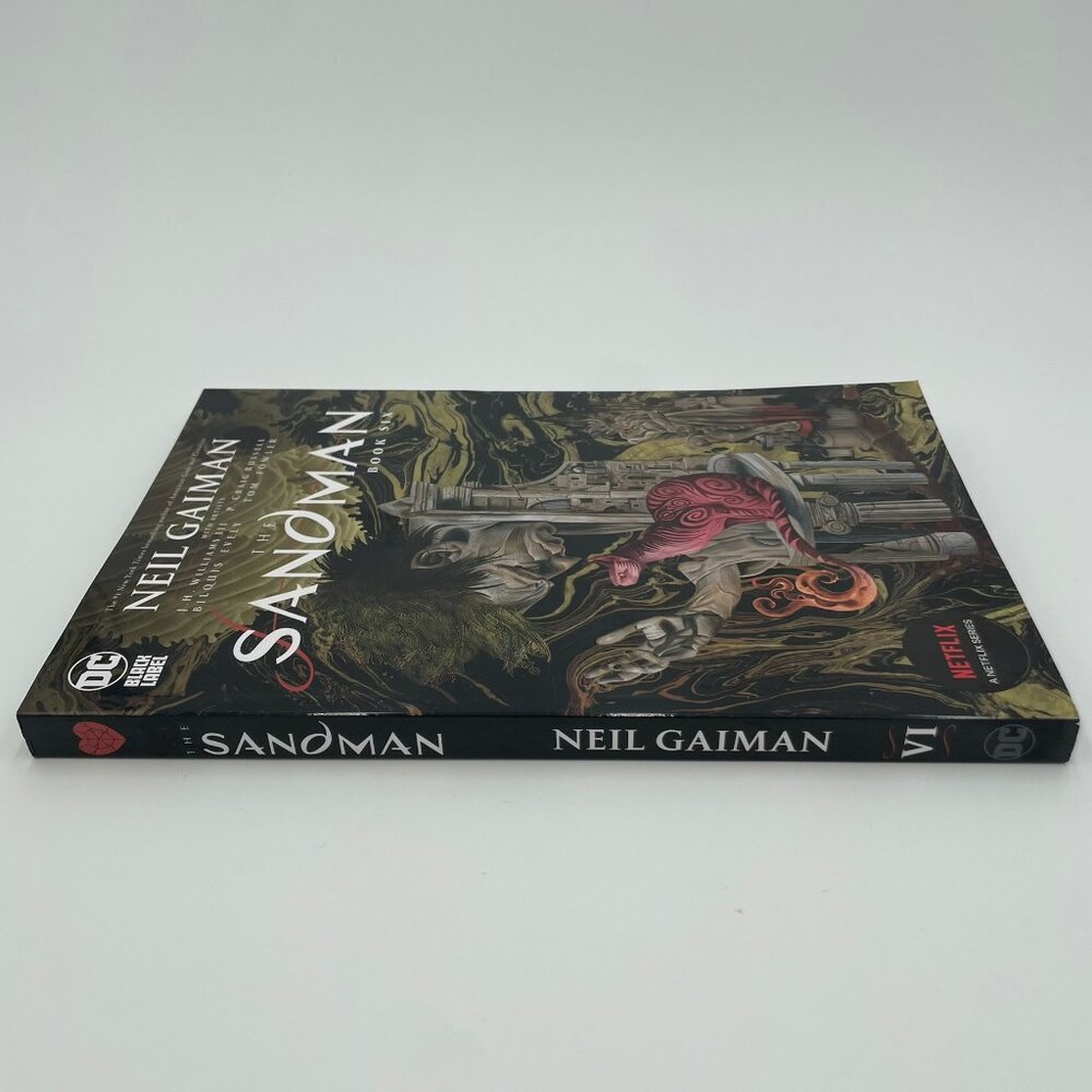 The Sandman: Book Six • Neil Gaiman • DC Black Label • Graphic Novel - Picture 4 of 5